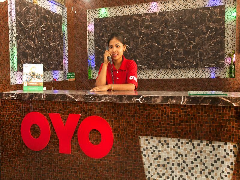 Oyo 343 Pop Life Hotel Banke Extérieur photo