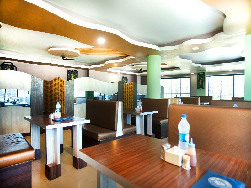 Oyo 343 Pop Life Hotel Banke Extérieur photo