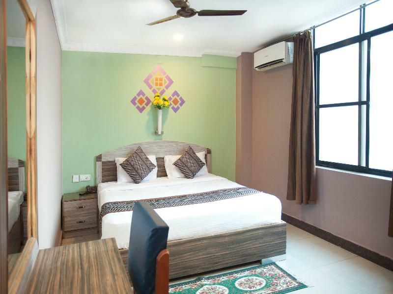 Oyo 343 Pop Life Hotel Banke Extérieur photo